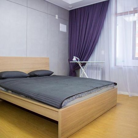 Apartment In Heart Of Astana Exterior foto